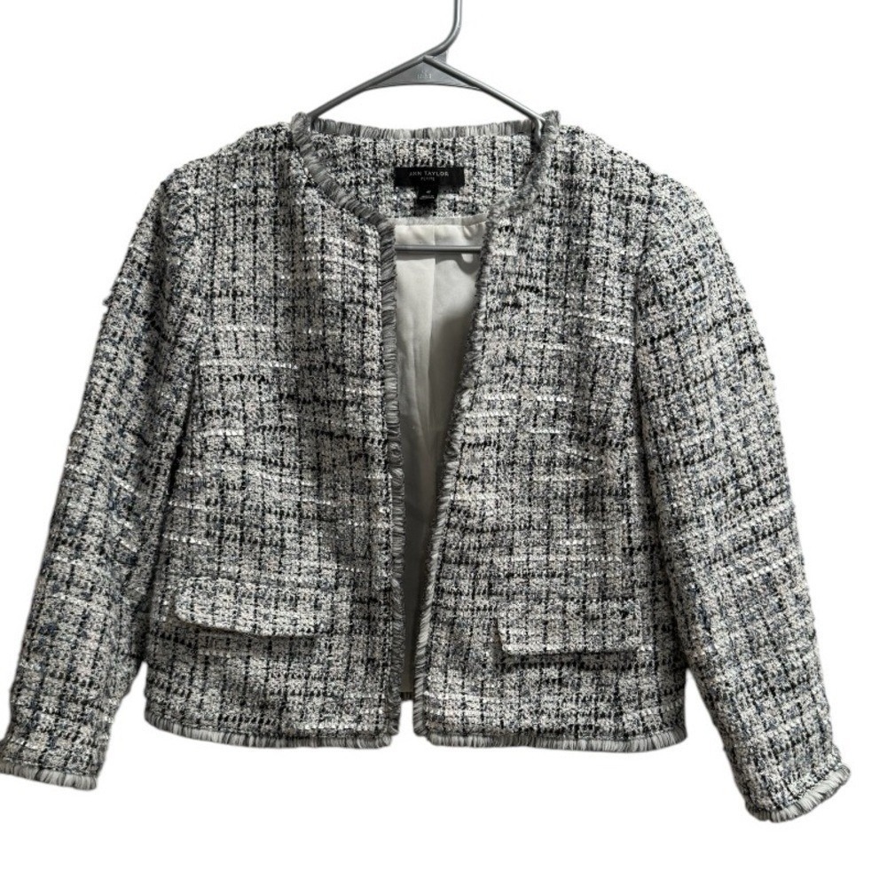 Ann Taylor Tweed Petite Blazer Size 4P, EUC